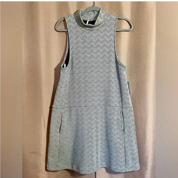 NWT Free People Large Twiggy Chevron Mini Dress Black & White with Pockets - Picture 1 of 9